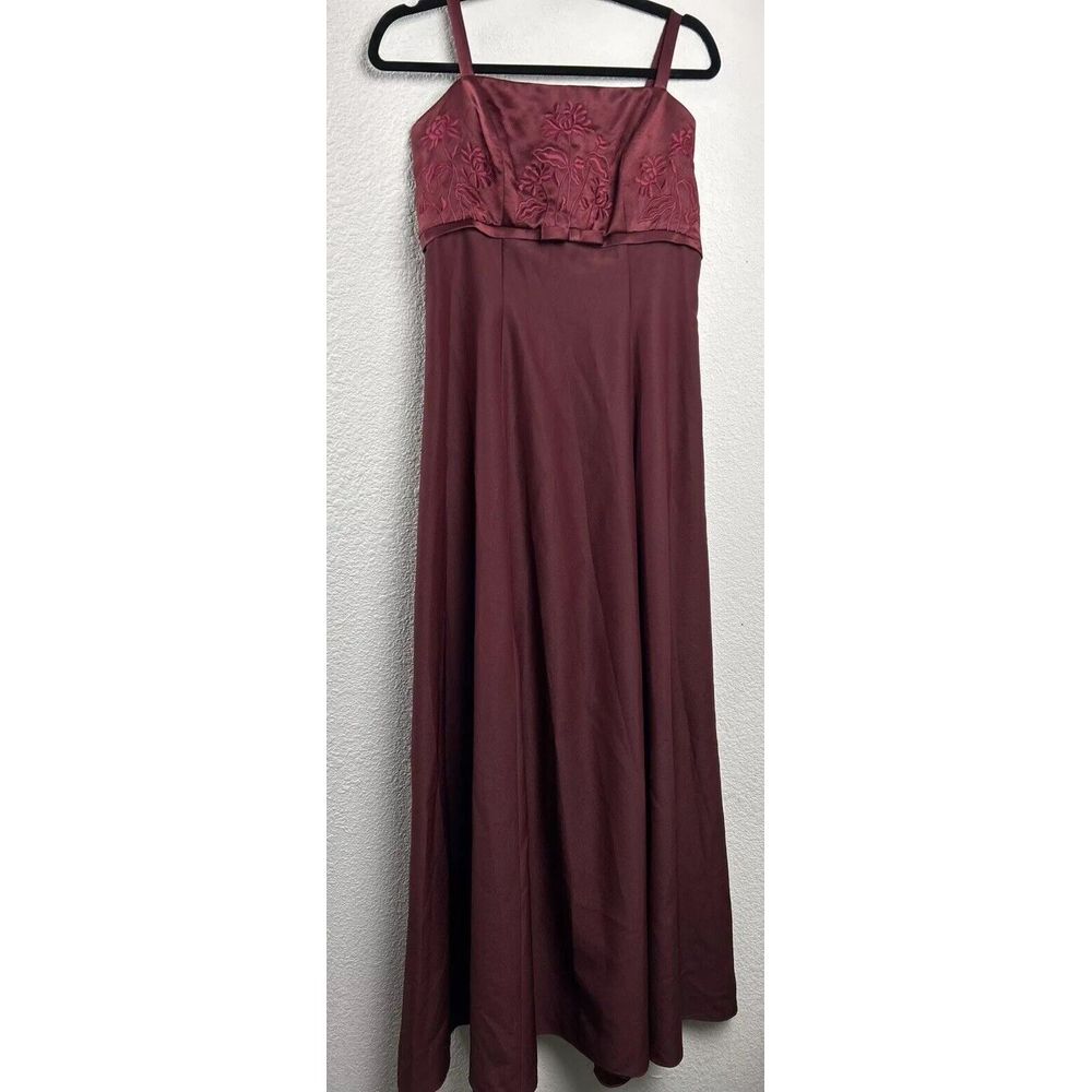 Morilee Burgundy Babydoll Embroidered Size 12 Prom Party Formal Vamp Grunge VTG